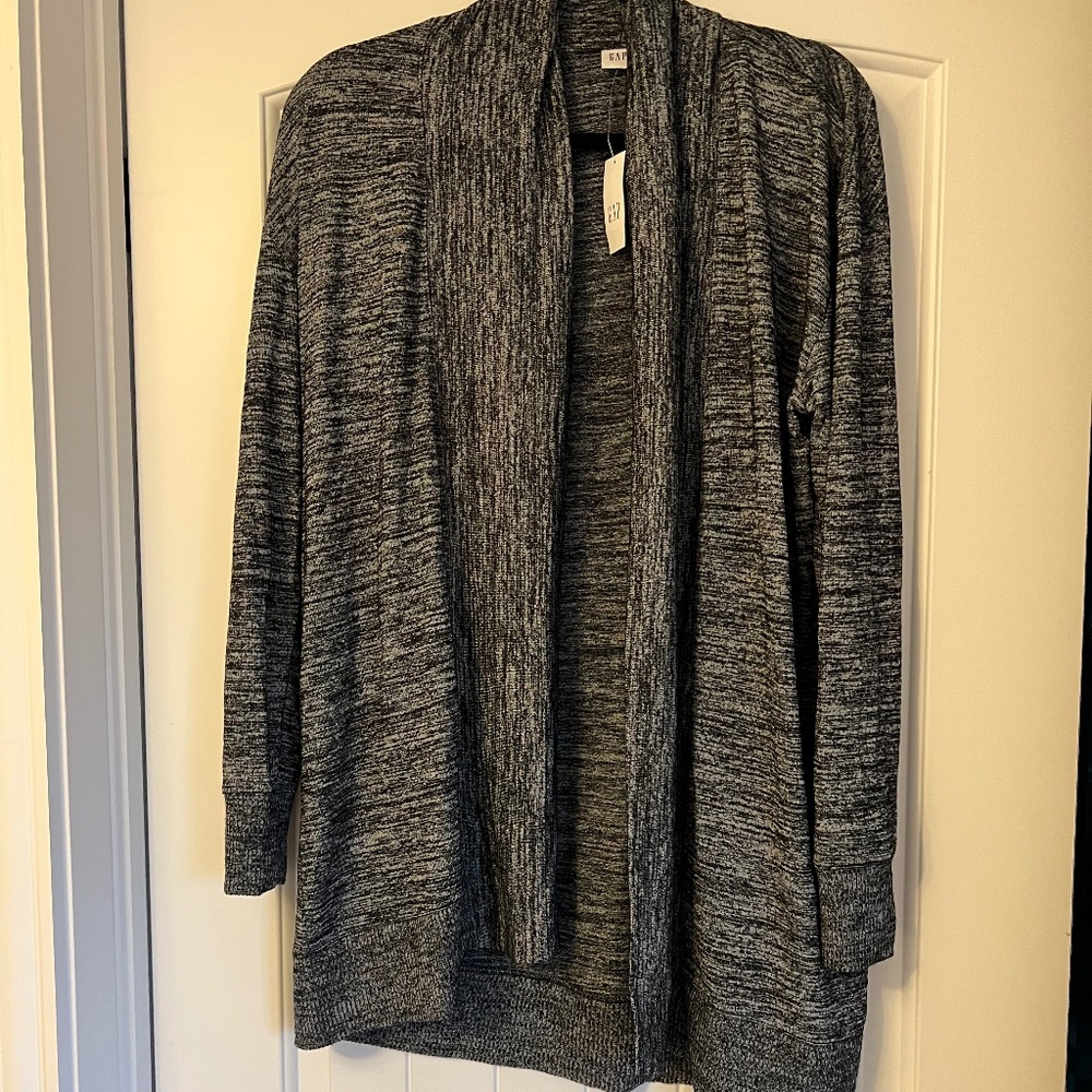 GAP cardigan